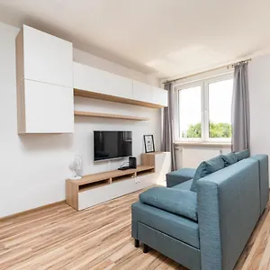 Podchorążych 41 By Homeprime Apartament